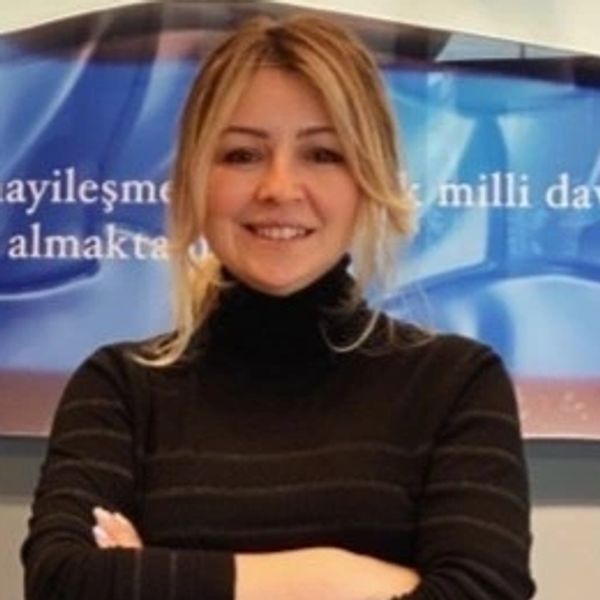 Hande Eröz