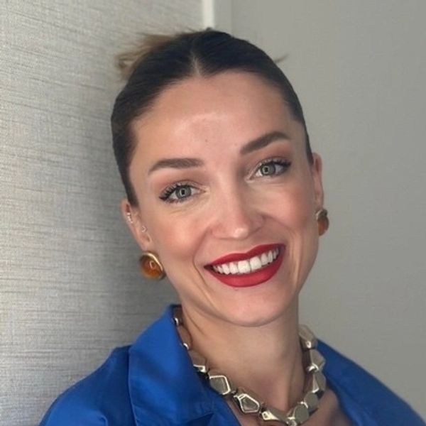 Nurhayat Şen Tilkioğlu